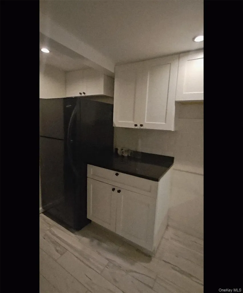127 Hempstead Avenue Lynbrook NY 11563