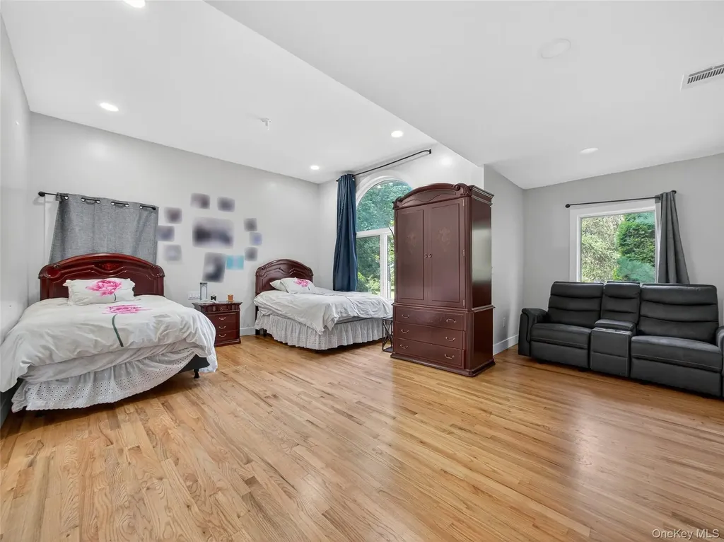 7 Eleanor Place Airmont NY 10952