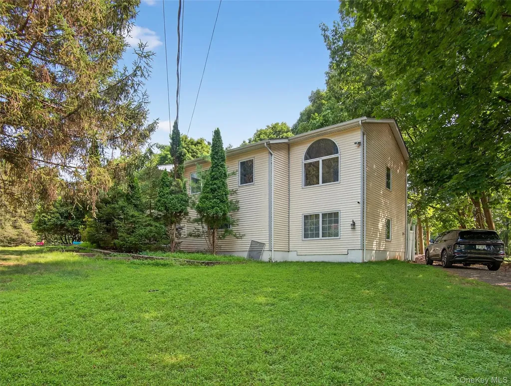 7 Eleanor Place Airmont NY 10952
