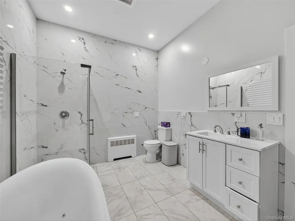 7 Eleanor Place Airmont NY 10952