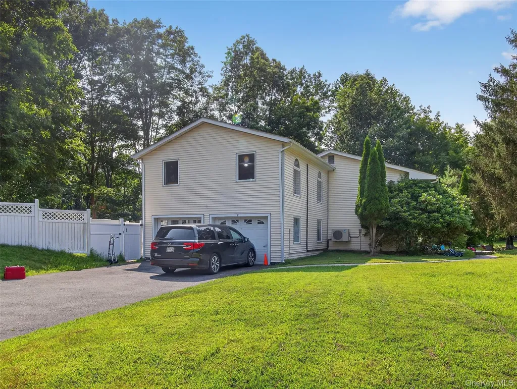 7 Eleanor Place Airmont NY 10952