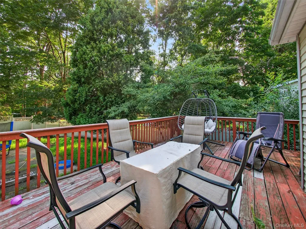7 Eleanor Place Airmont NY 10952