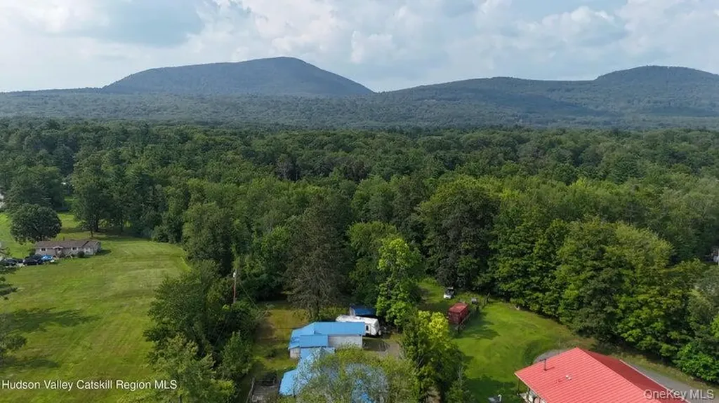 3076 State Route 28 Shokan NY 12481
