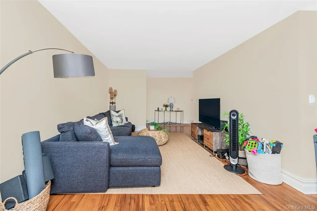 3201 Grand Concourse Bronx NY 10468