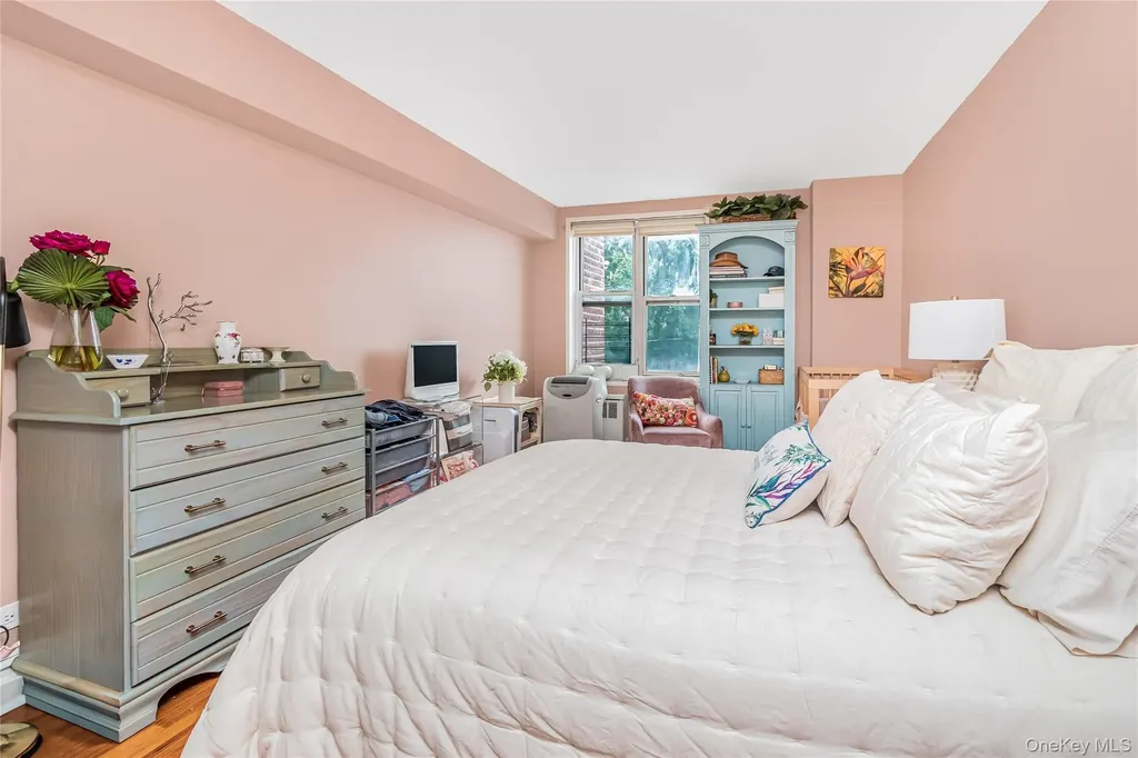 3201 Grand Concourse Bronx NY 10468
