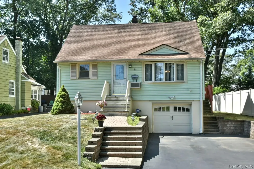 4 Terrace Avenue Suffern NY 10901