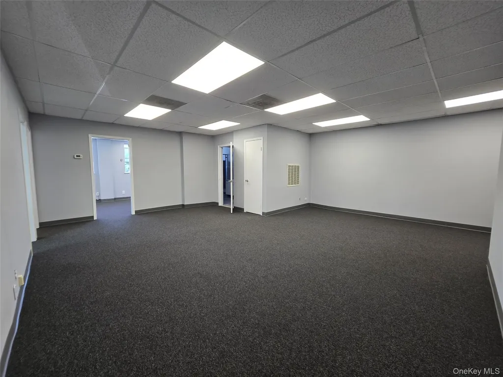 171 Deer Park Avenue Babylon NY 11702