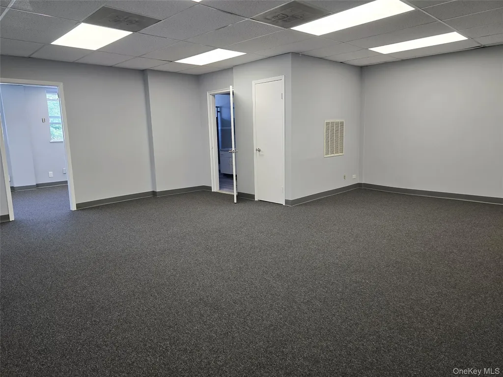 171 Deer Park Avenue Babylon NY 11702