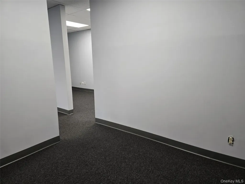 171 Deer Park Avenue Babylon NY 11702