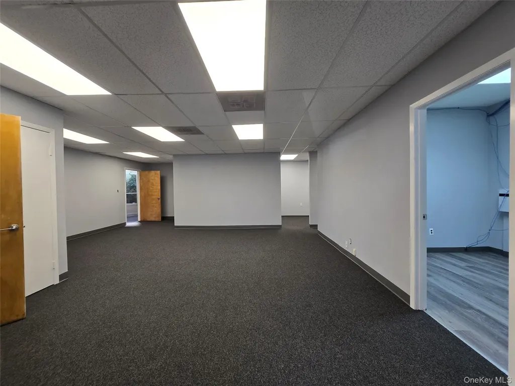 171 Deer Park Avenue Babylon NY 11702