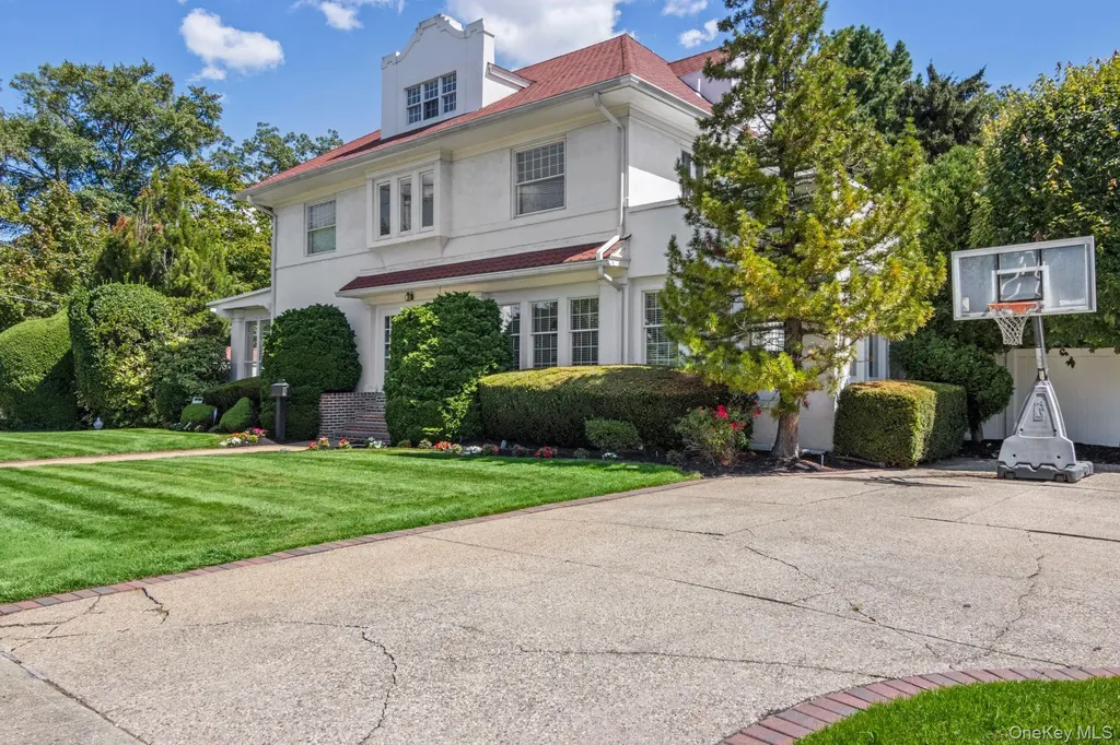399 Ocean Avenue Massapequa NY 11758