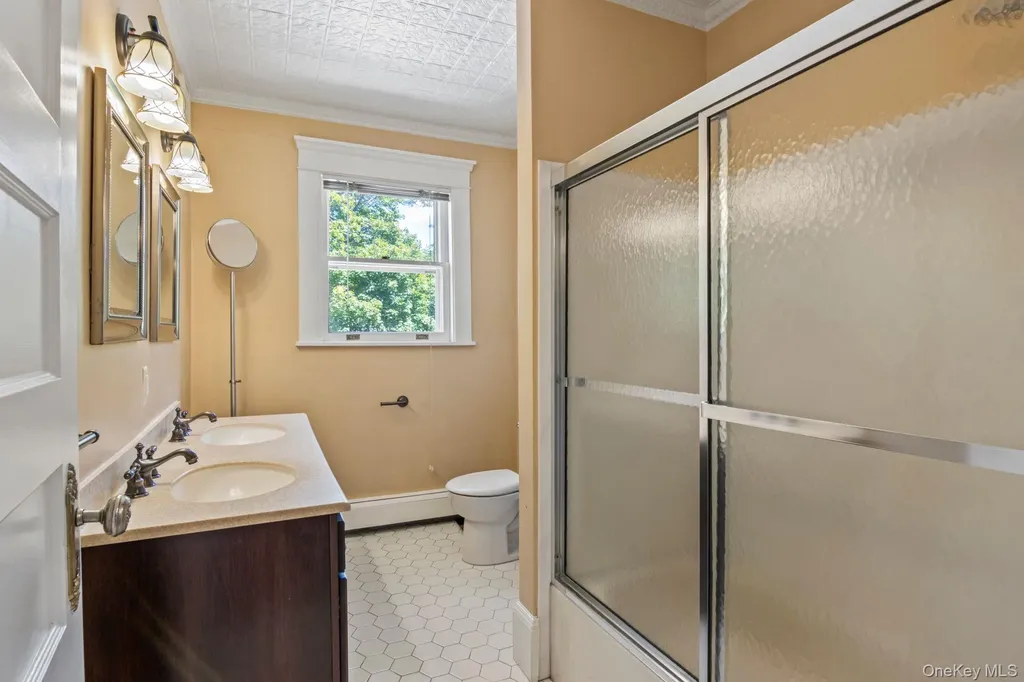 399 Ocean Avenue Massapequa NY 11758