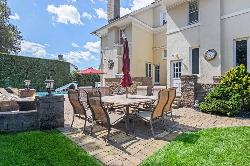 399 Ocean Avenue Massapequa NY 11758