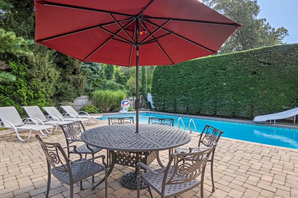 399 Ocean Avenue Massapequa NY 11758