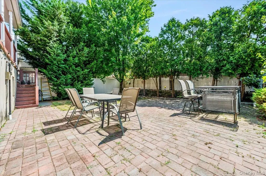 3218 Glennon Place Bronx NY 10465