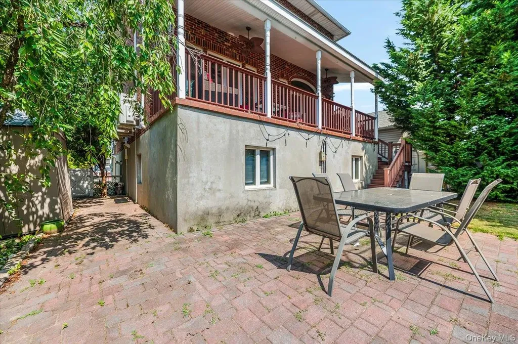 3218 Glennon Place Bronx NY 10465
