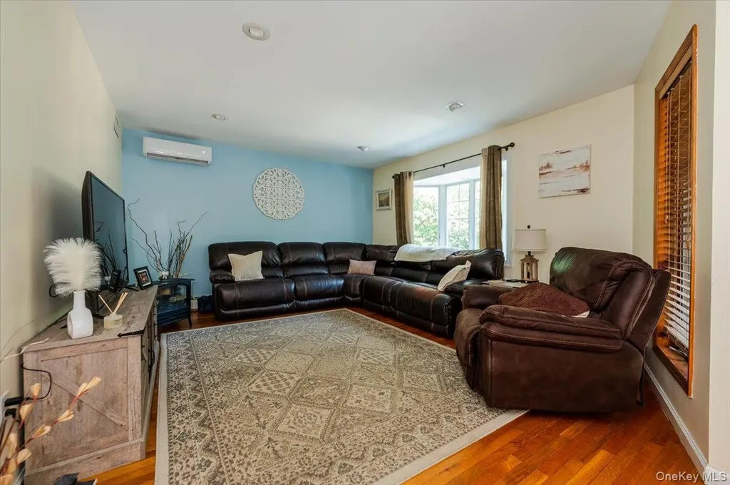 3218 Glennon Place Bronx NY 10465
