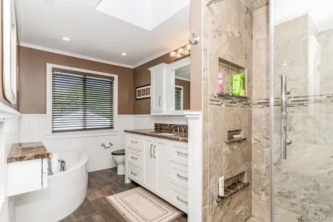 105 Howell Street Bellmore NY 11710
