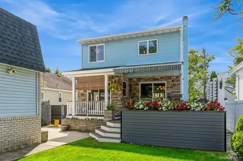 105 Howell Street Bellmore NY 11710