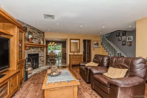 105 Howell Street Bellmore NY 11710
