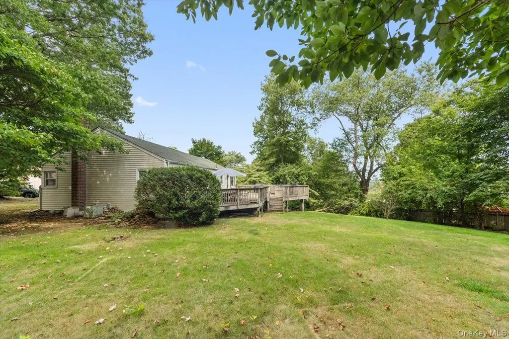 101 Cresthill Road Yonkers NY 10710