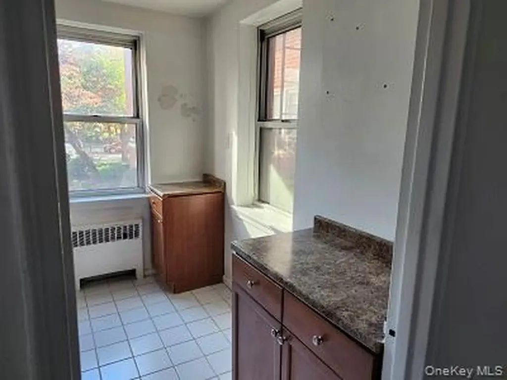 485 Bronx River Yonkers NY 10704