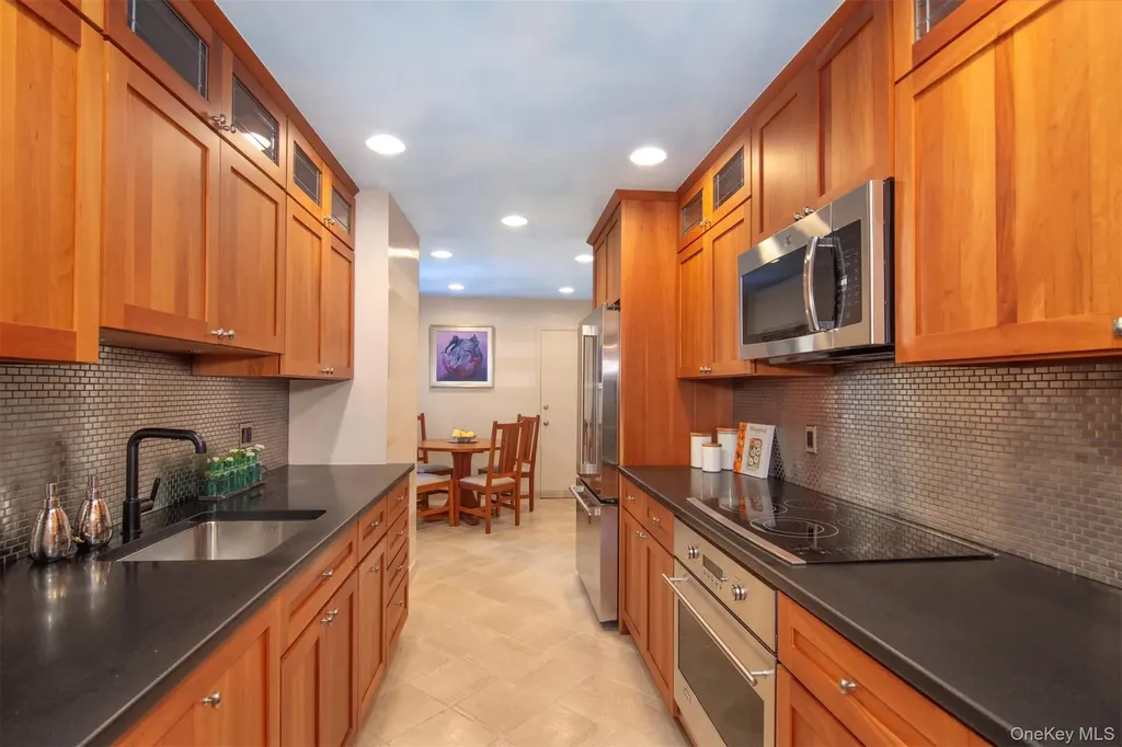 272 Birch Lane Irvington NY 10533