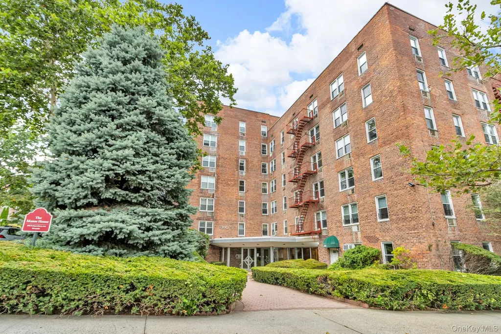 3901 Independence Avenue Bronx NY 10463