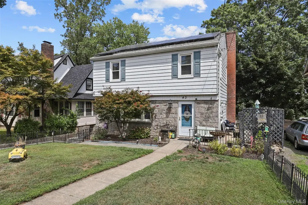 43 Pinebrook Road New Rochelle NY 10801