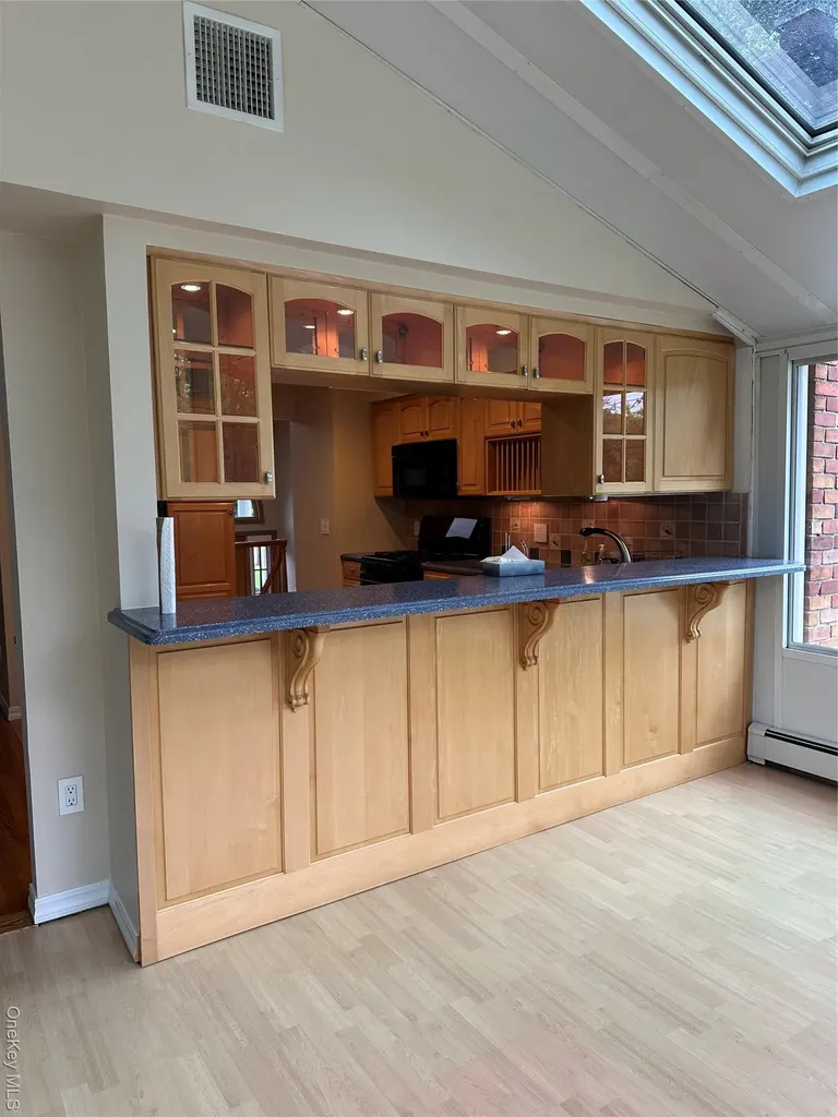 124 Dix Highway Dix Hills NY 11746
