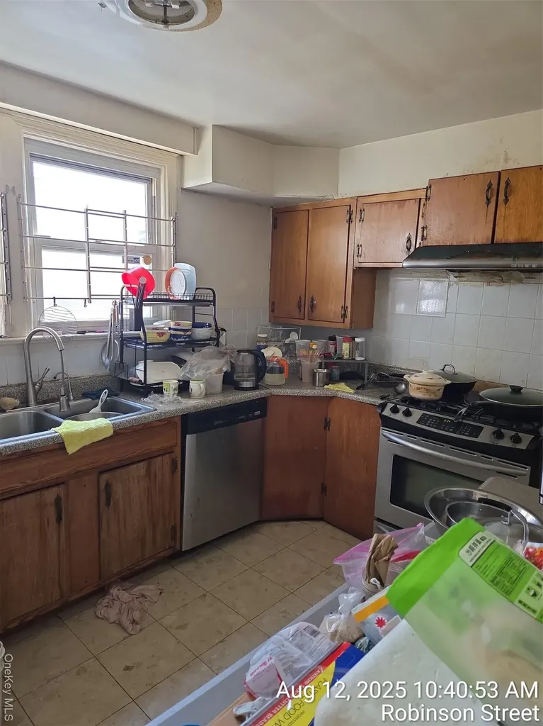 52-05 Robinson Street Flushing NY 11335