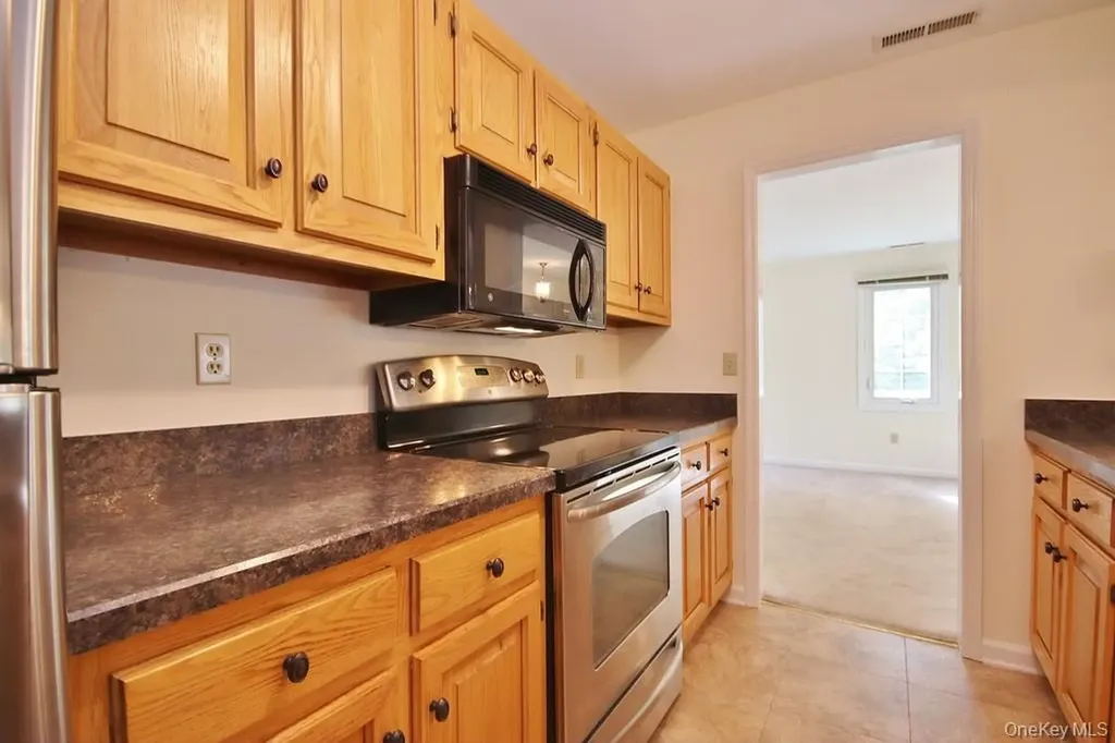 2807 Morgan Drive Carmel NY 10512