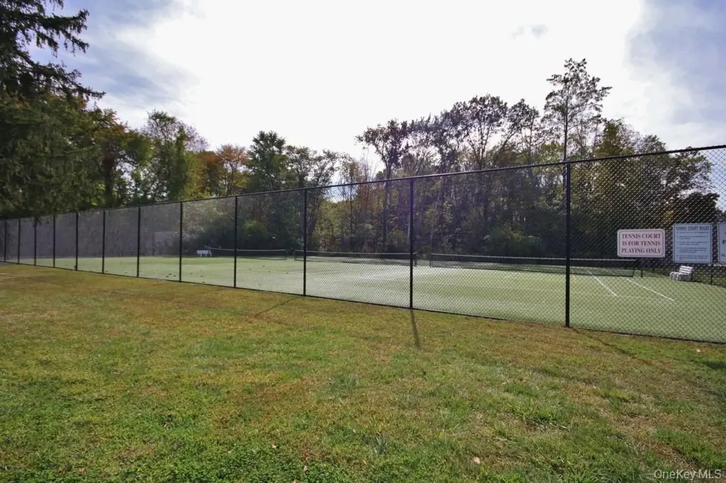 2807 Morgan Drive Carmel NY 10512
