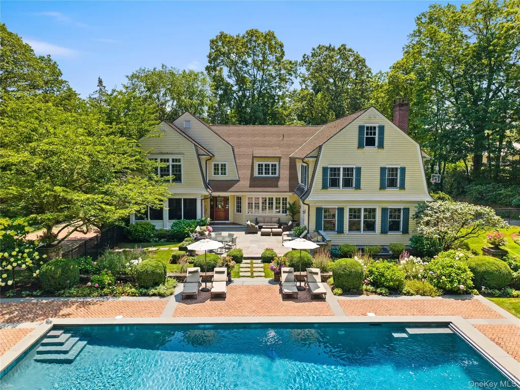 65 Garden Road Scarsdale NY 10583