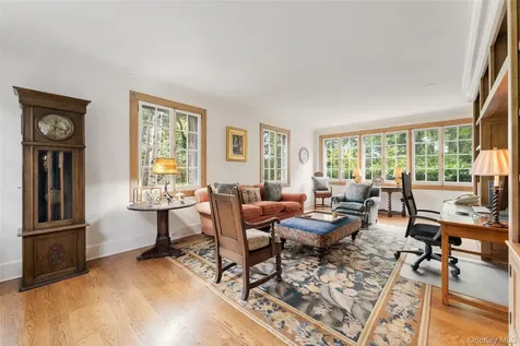65 Garden Road Scarsdale NY 10583