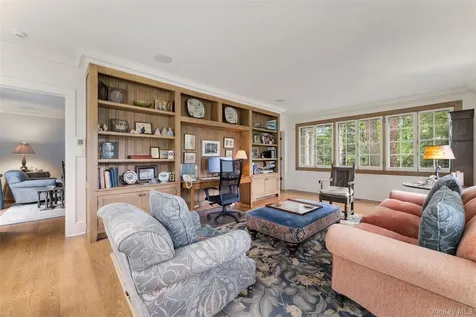 65 Garden Road Scarsdale NY 10583