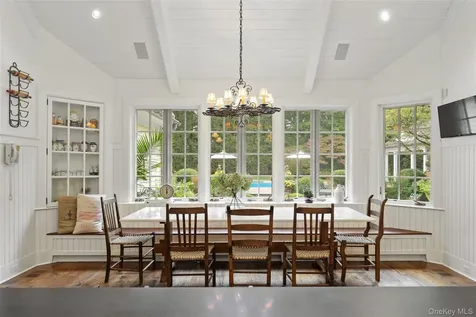 65 Garden Road Scarsdale NY 10583