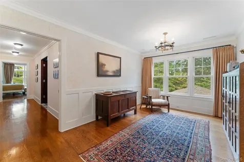 65 Garden Road Scarsdale NY 10583
