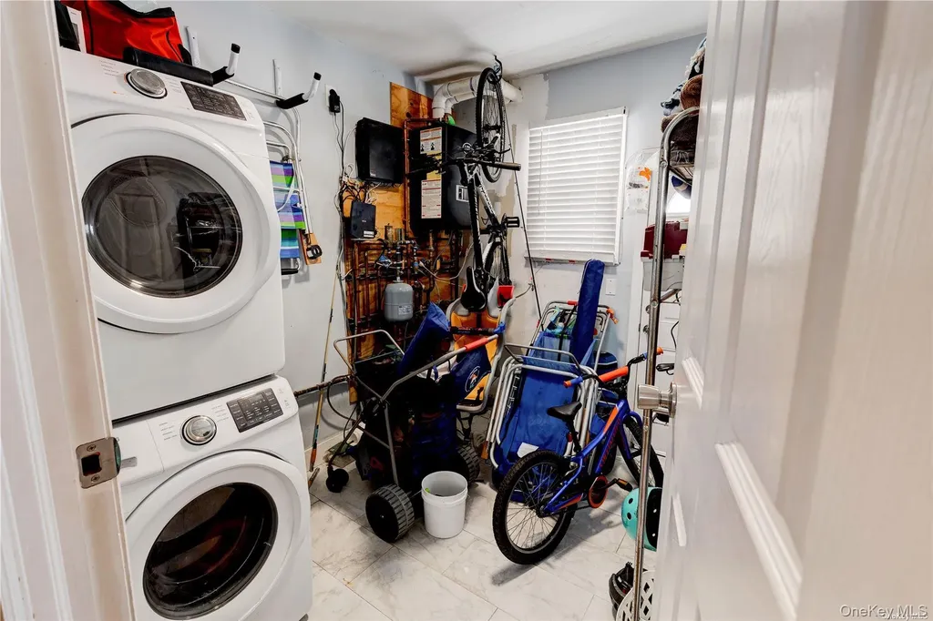 33 Minnesota Avenue Long Beach NY 11561