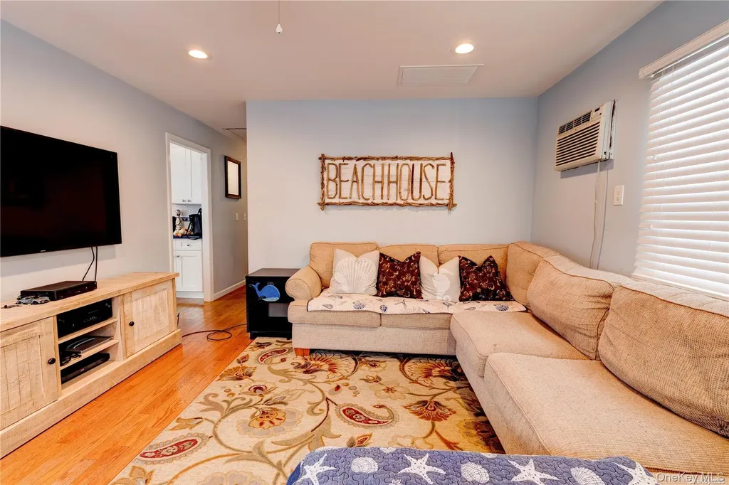 33 Minnesota Avenue Long Beach NY 11561