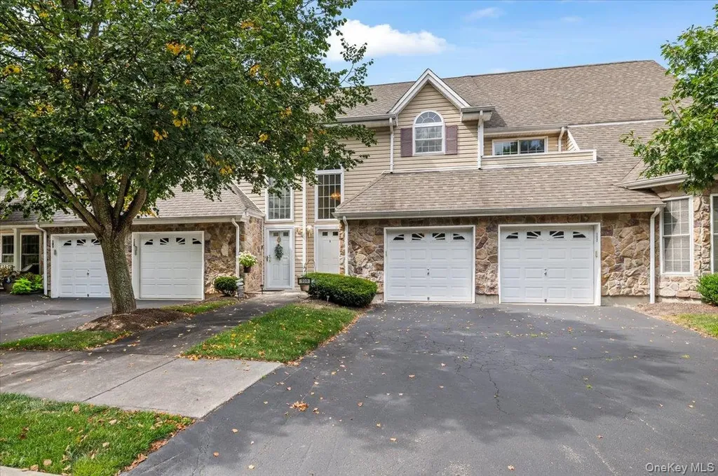 108 Joseph Lane Dix Hills NY 11746