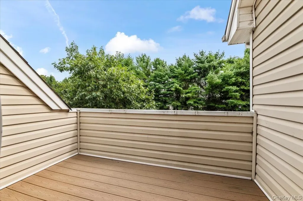 108 Joseph Lane Dix Hills NY 11746