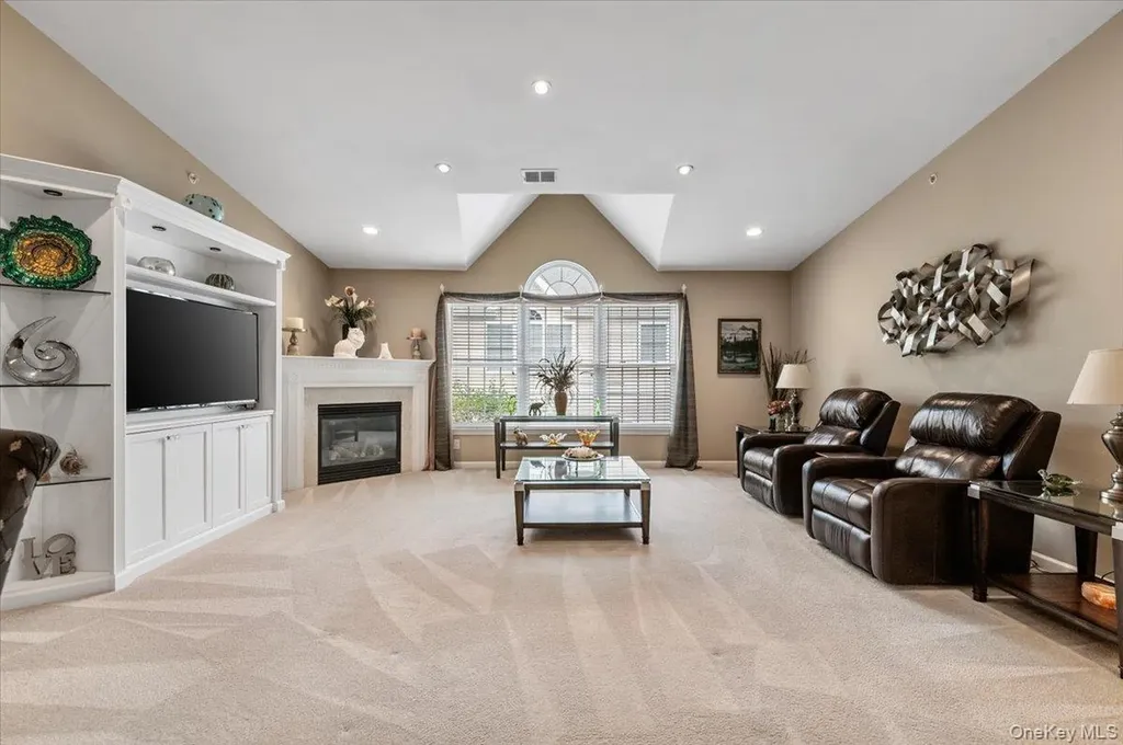 108 Joseph Lane Dix Hills NY 11746
