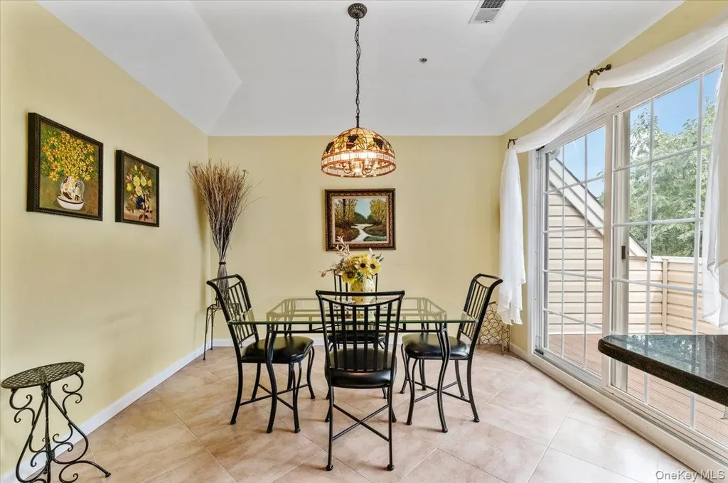 108 Joseph Lane Dix Hills NY 11746