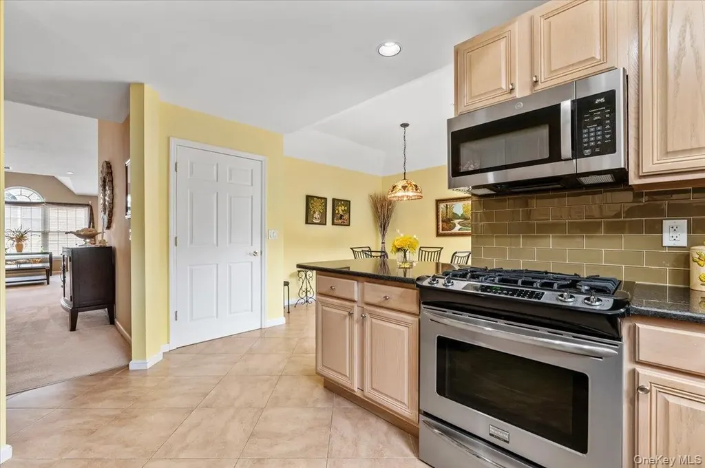 108 Joseph Lane Dix Hills NY 11746