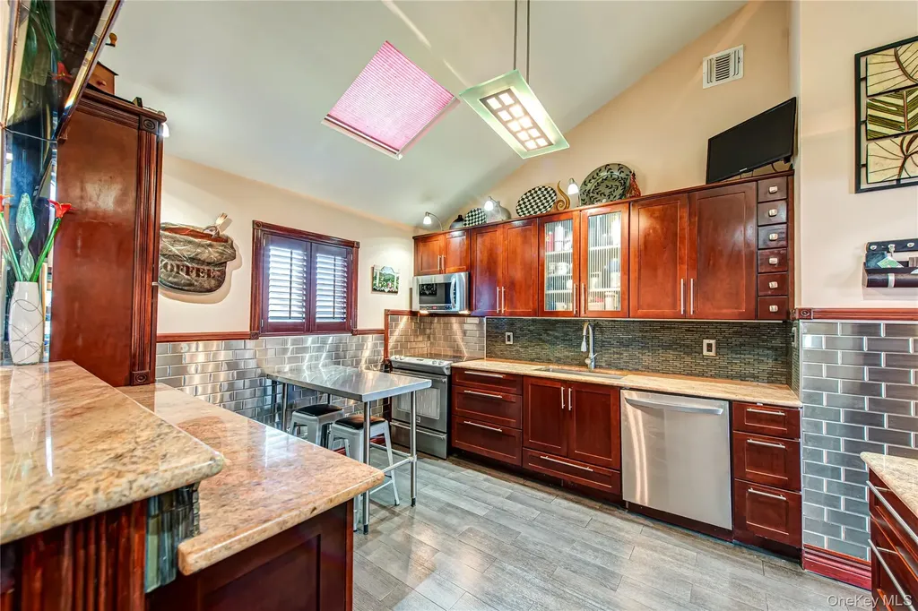 630 Shore Road Lindenhurst NY 11757