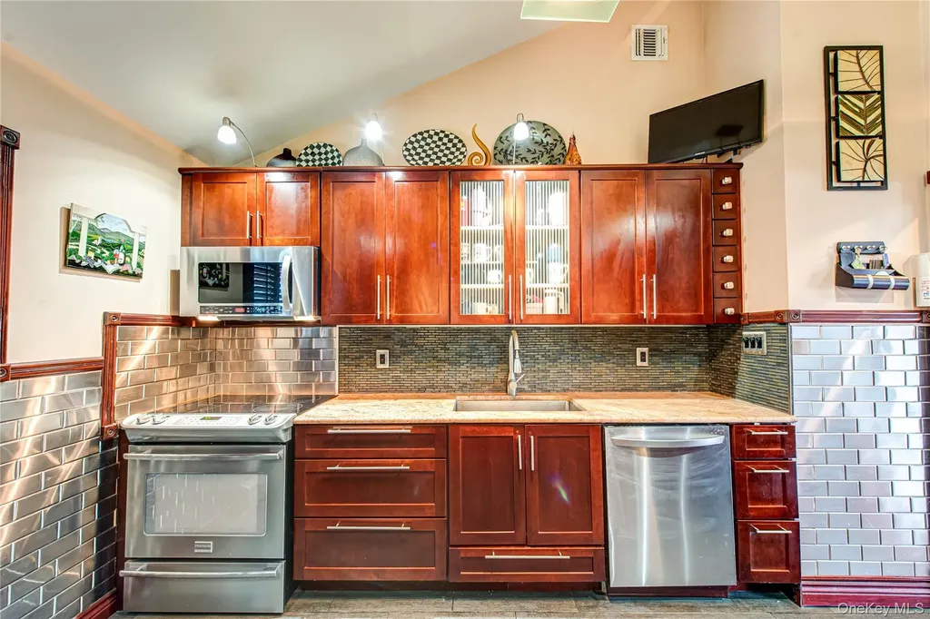 630 Shore Road Lindenhurst NY 11757