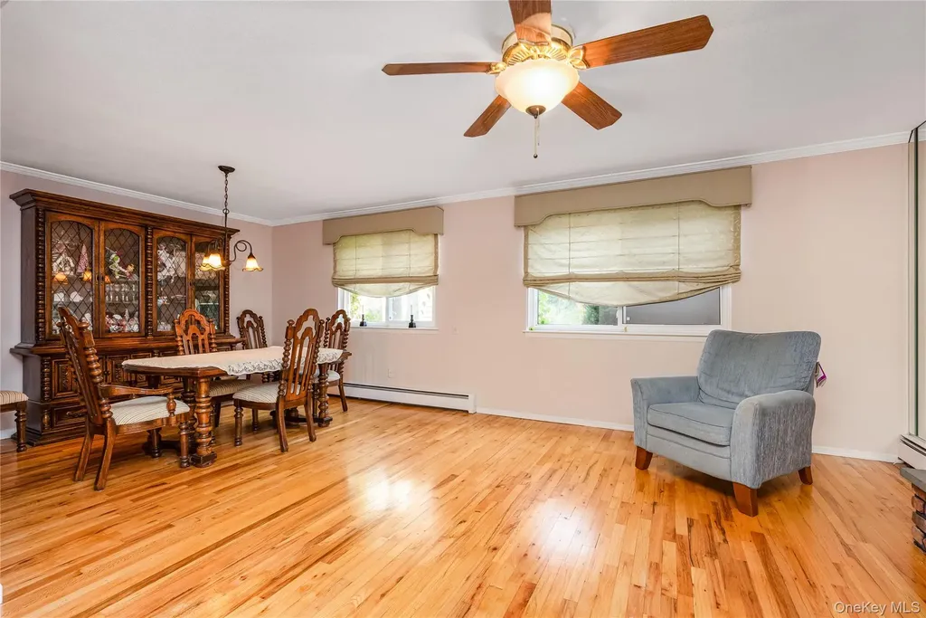 1340 Spur Drive S Islip NY 11751