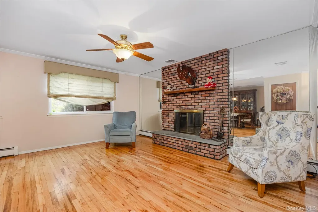 1340 Spur Drive S Islip NY 11751