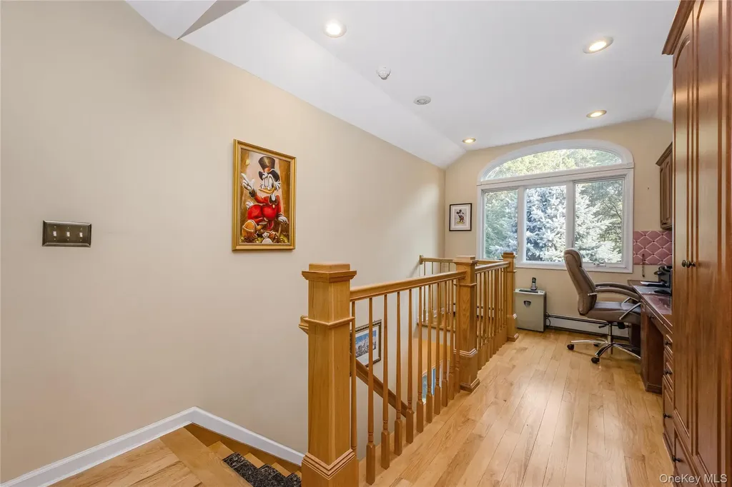 1340 Spur Drive S Islip NY 11751